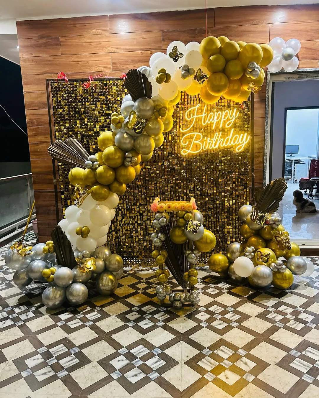 Elegant Corporate Anniversary Decor
